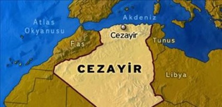 Bu Donemde Osmanli Devleti Tum Gucunu Kaybetti Bu Yuzden Mecburen Barisci Bir Politika Izledi Guclu Devletler Topraklari Almaya Basladi Kibris In Elden Cikmasi1877 1878 Osmanli Rus Harbinden Sonra Ayestefanos Barisi Imzalanmisti Bu Antlasmaya